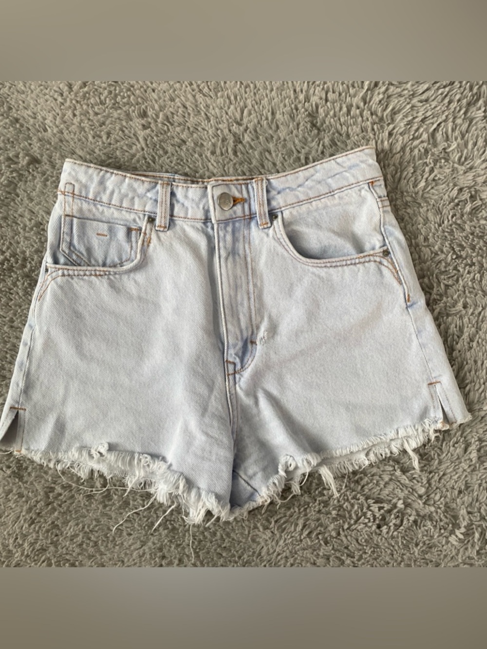 Zara Womens US 2 Light Wash Cut Off Cuffed Denim Jean Shorts Cotton Frayed Hem